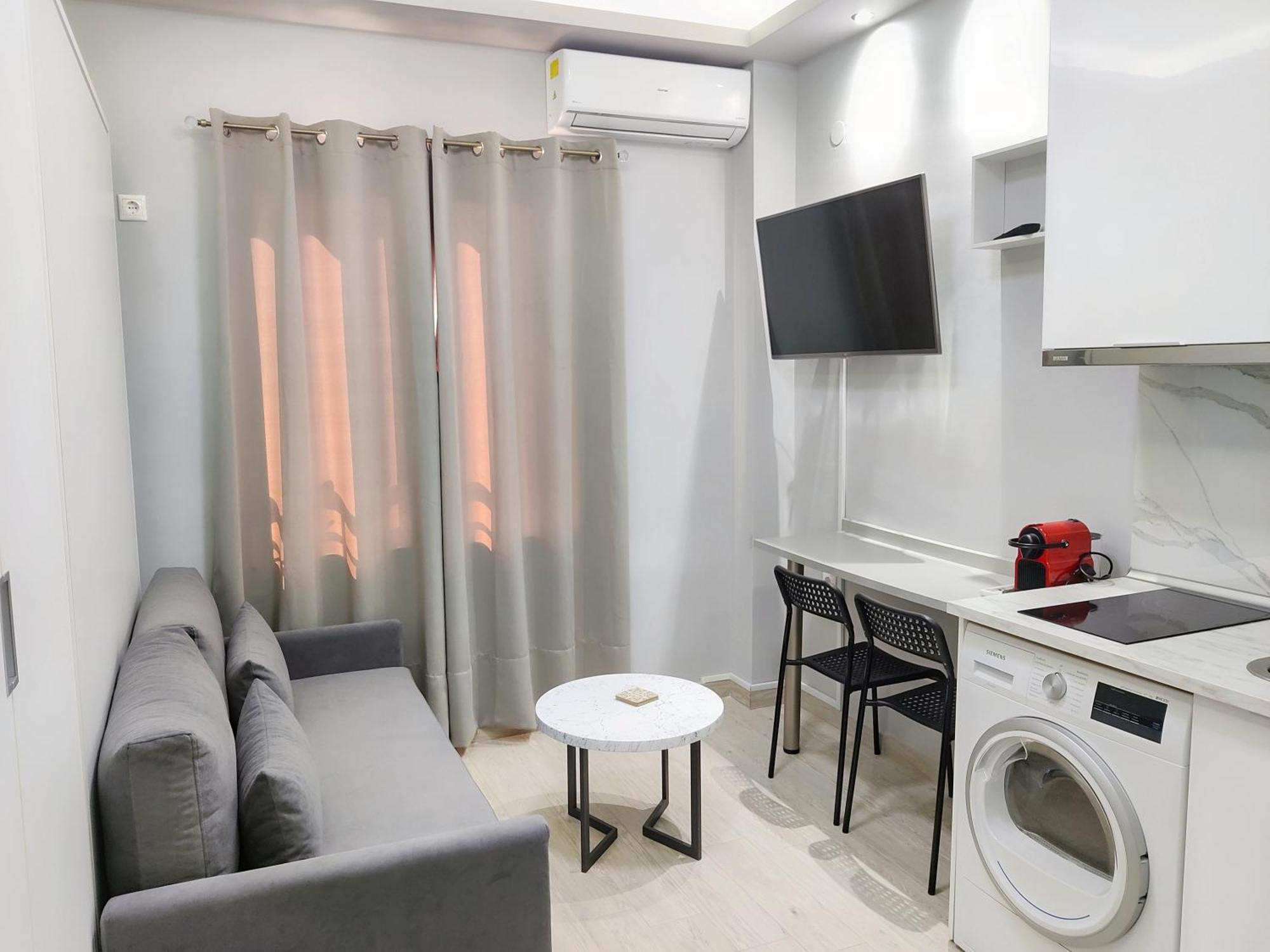 Pretty Petitie Fully Equipped City Center Studio Thessaloniki Exterior photo